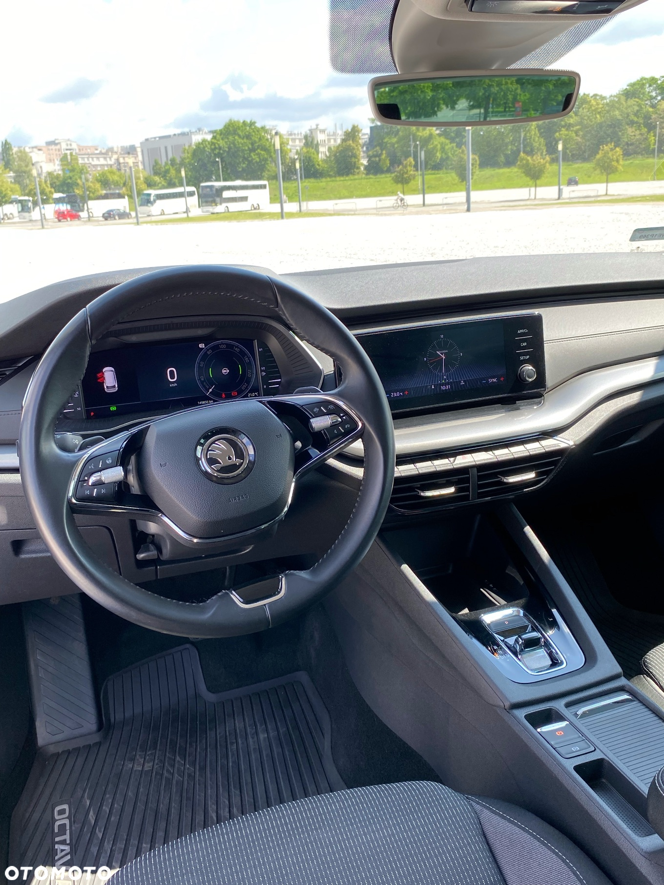 Skoda Octavia 2.0 TDI Ambition DSG - 25