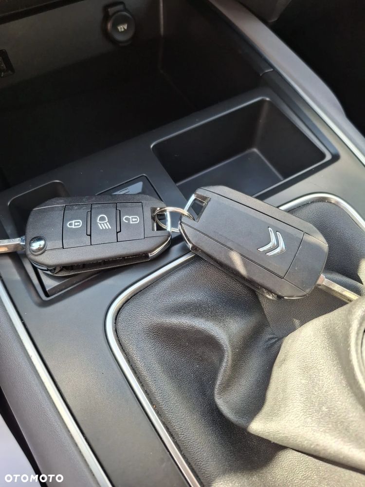 Citroën C5 Aircross BlueHDI 130 S&S LIVE PACK - 25