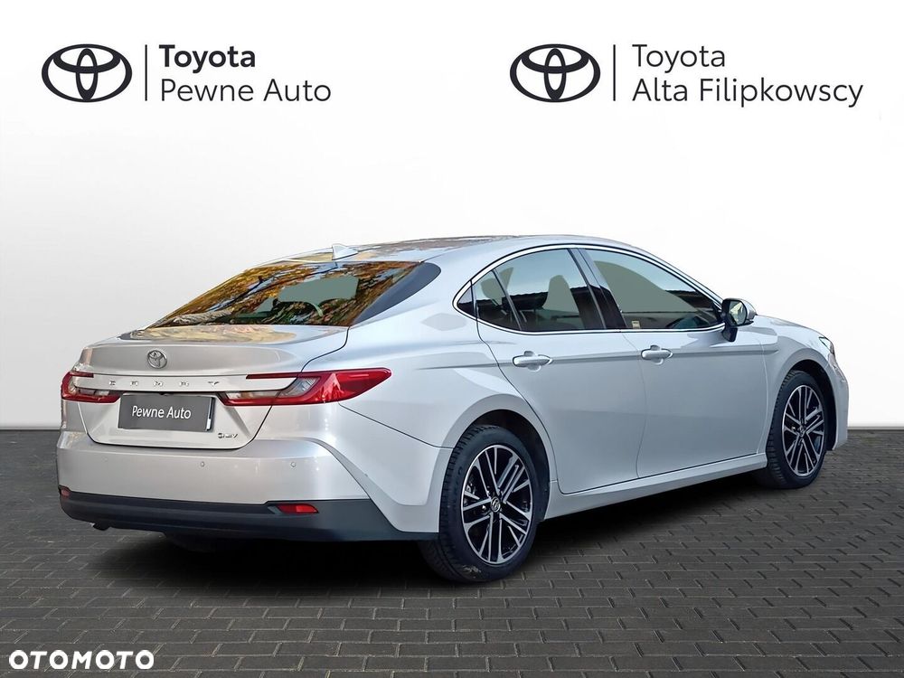 Toyota Camry 2025
