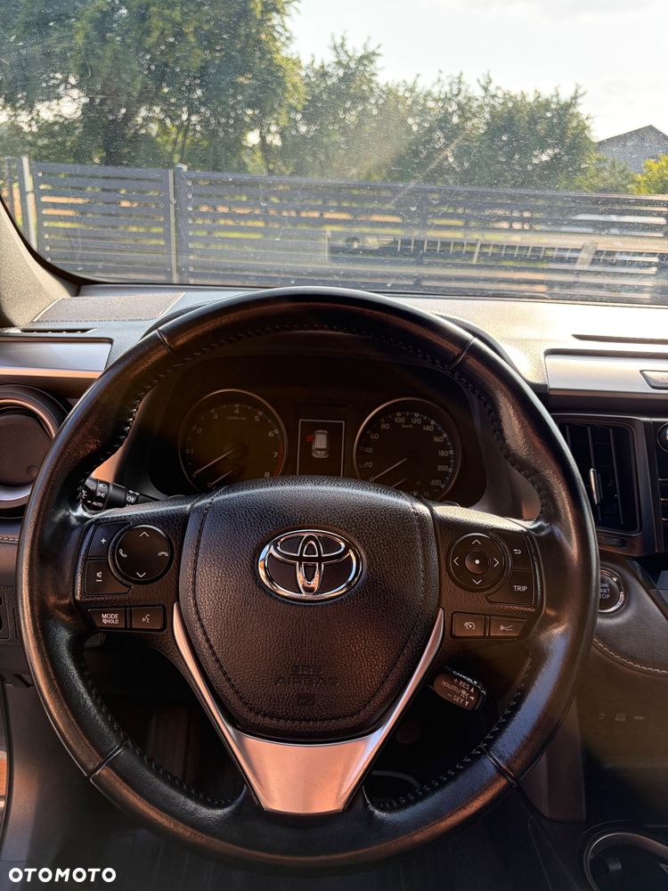 Toyota RAV4 2.0 Premium 4x4 MS - 9