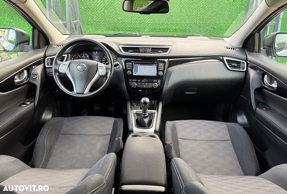 Nissan Qashqai 1.6 DCI N-Connecta - 8