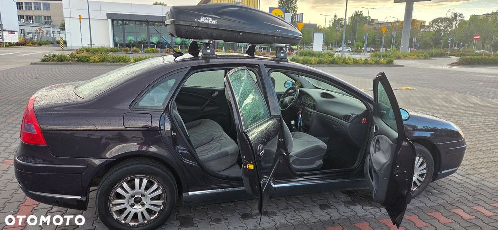 Citroën C5 II 1.8i 16V X - 12