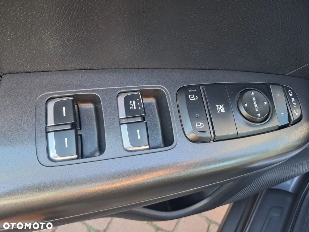 Kia Sportage 1.6 GDI Business Line M 2WD - 14