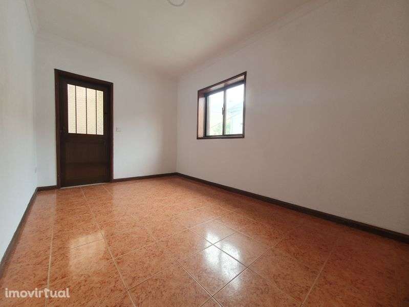 Andar-Moradia T2 - Rio Tinto - Parque Nascente - Grande imagem: 4/6