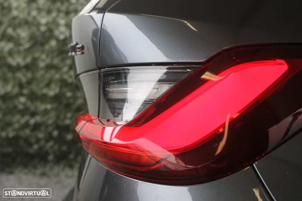 BMW 330 e Corporate Edition Auto - 59