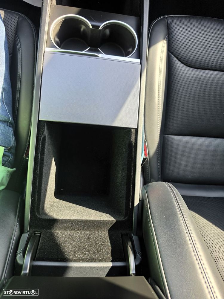 Tesla Model 3 Standard Range Plus RWD - 26
