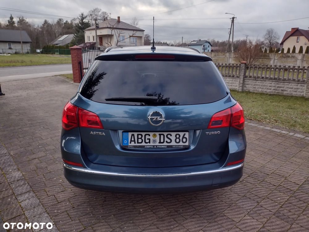 Opel Astra 1.4 Turbo Exklusiv - 12