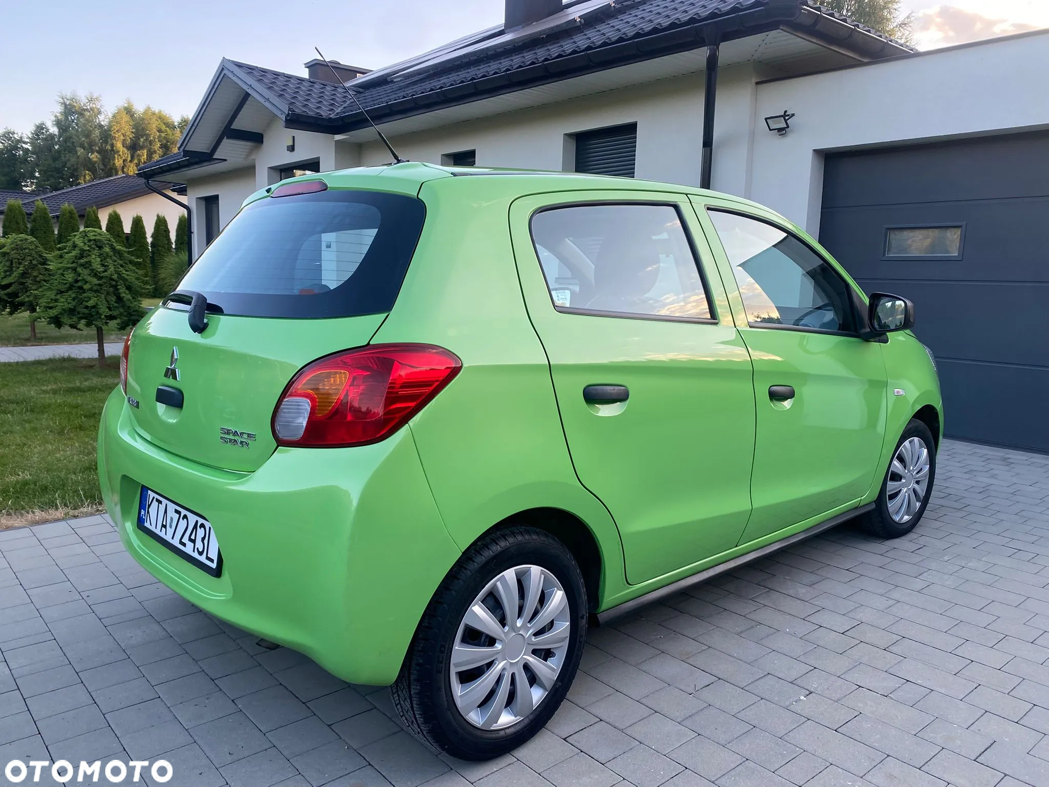 Mitsubishi Space Star 1.0 Inform - 4
