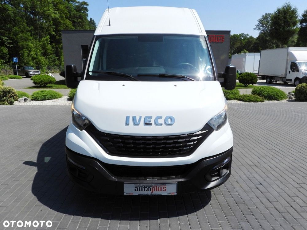 Iveco DAILY 35S16 FURGON BRYGADÓWKA 7 MIEJSC TEMPOMAT KLIMATYZACJA  160KM - 6