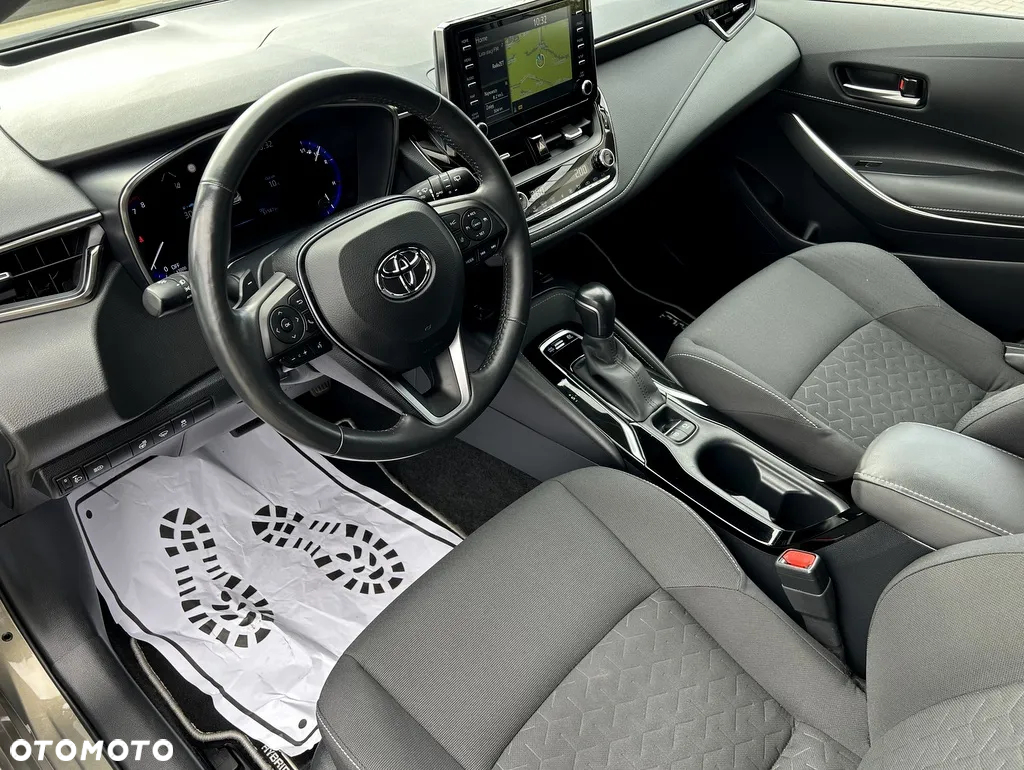 Toyota Corolla - 31