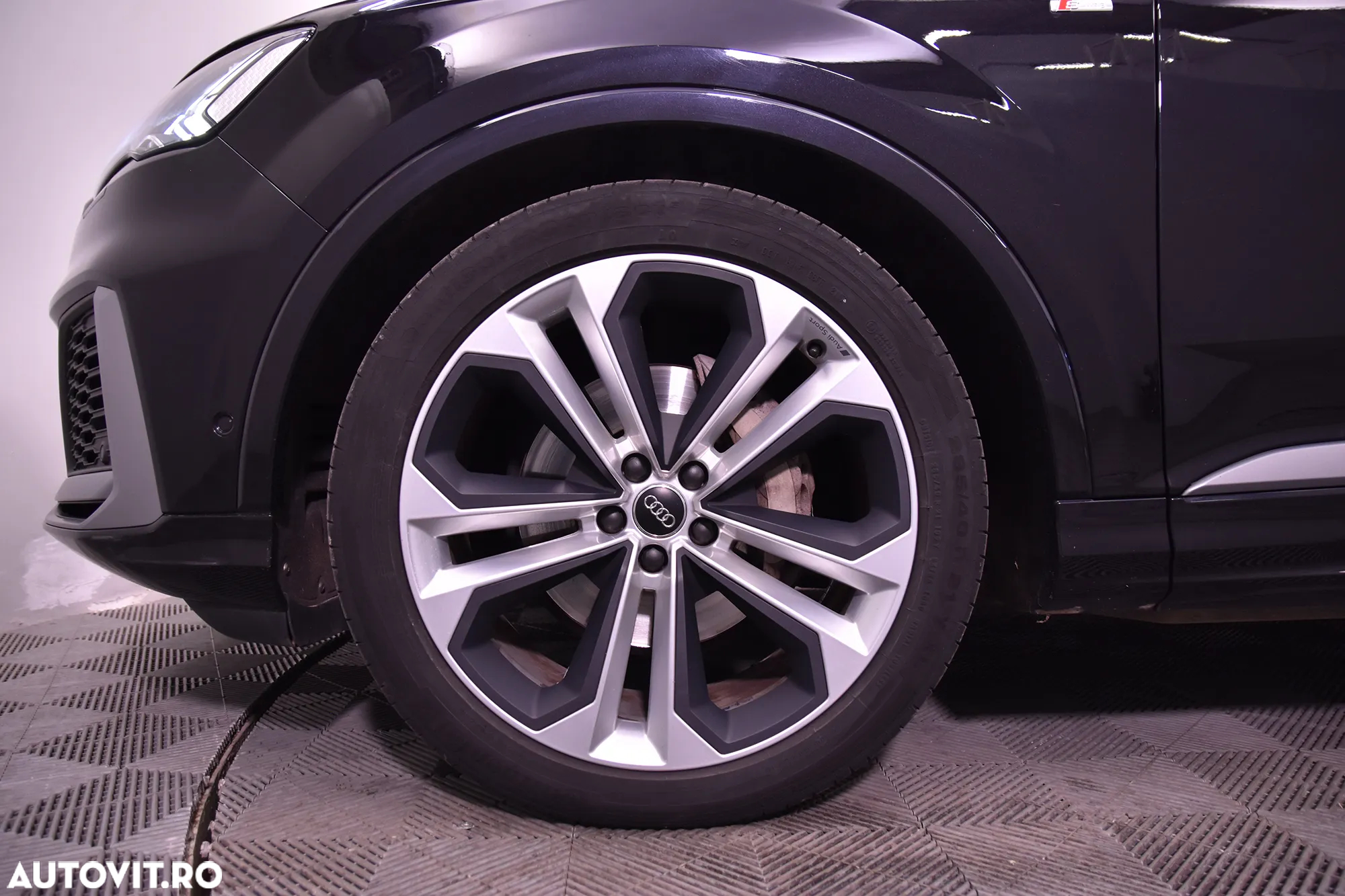 Audi Q7 - 13