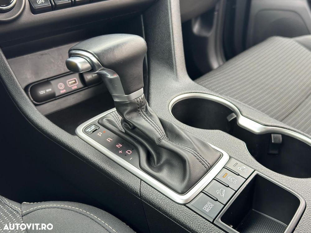 Kia Sportage 1.7 DSL 7DCT 4x2 Style - 7