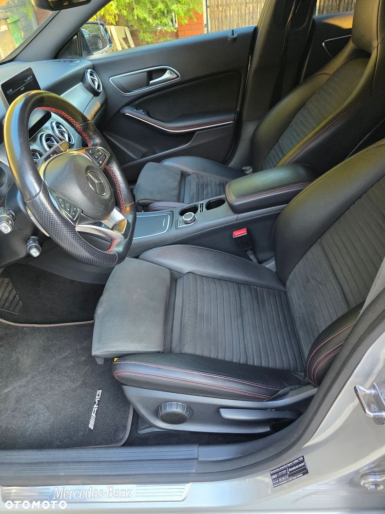 Mercedes-Benz CLA 180 7G-DCT AMG Line - 19