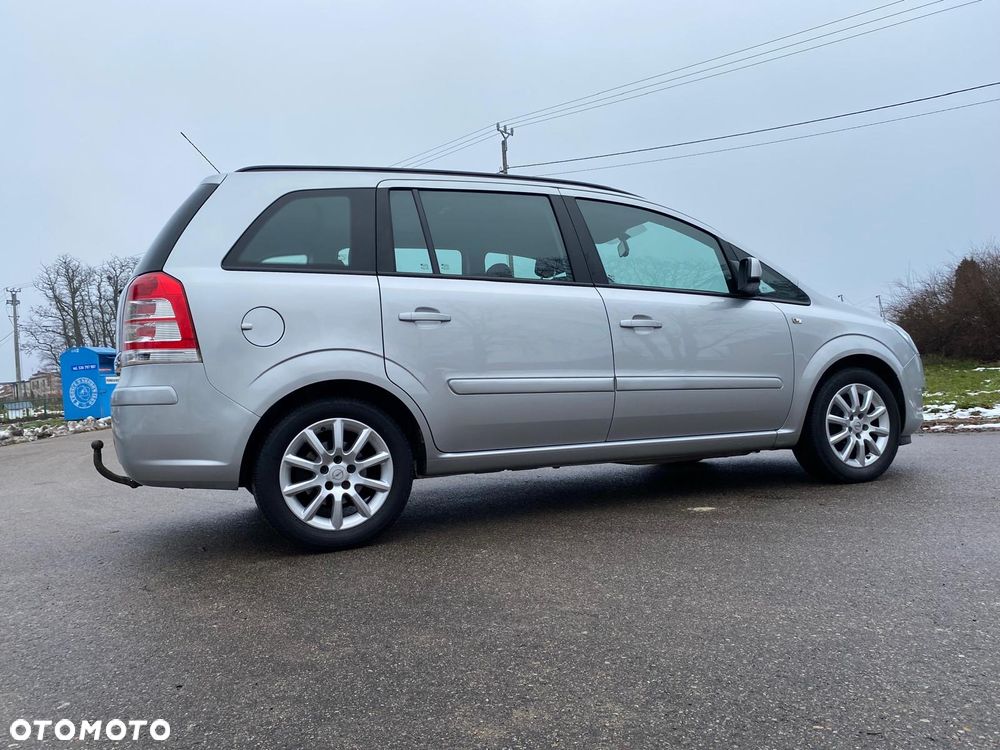 Opel Zafira - 3