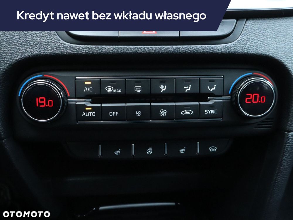 Kia Ceed - 19