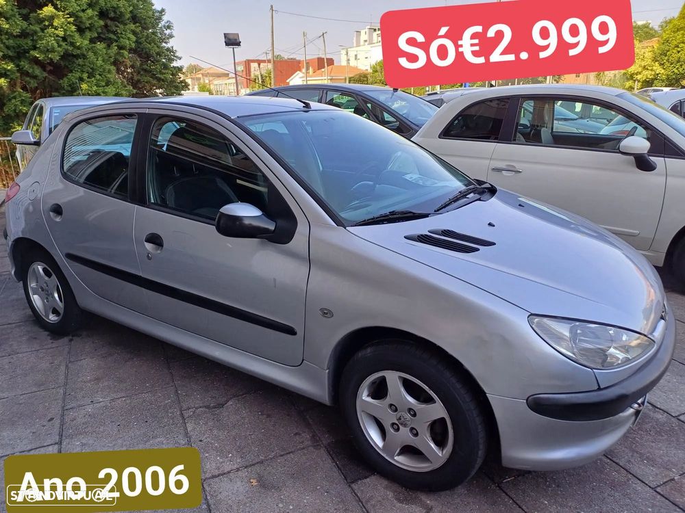 Peugeot 206 1.4 XT — fotografia 4