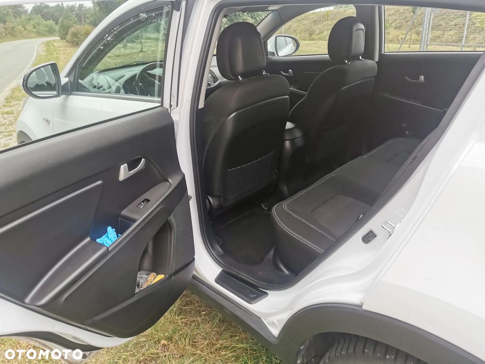 Kia Sportage 1.7 CRDI M 2WD - 13