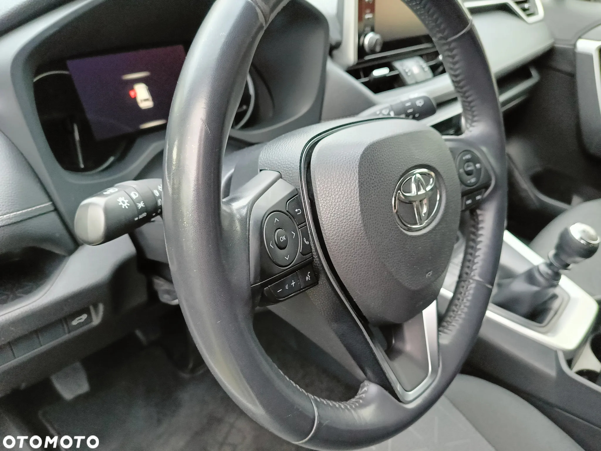 Toyota RAV4 2.0 Comfort 4x2 - 11