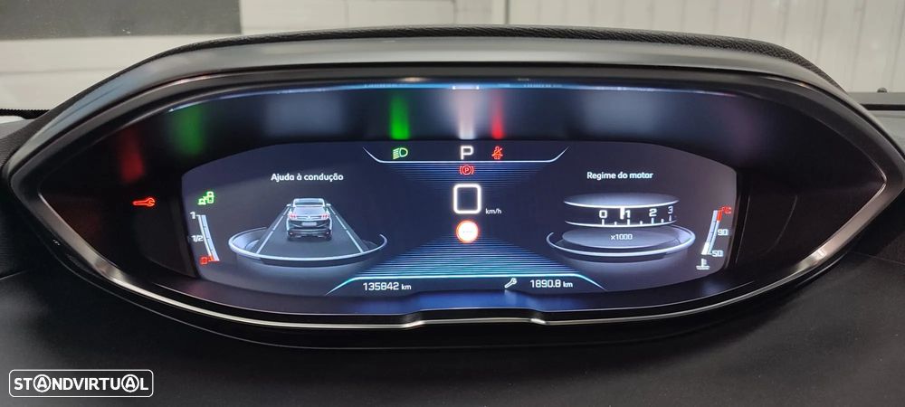 Peugeot 3008 1.2 PureTech Allure EAT8 - 44