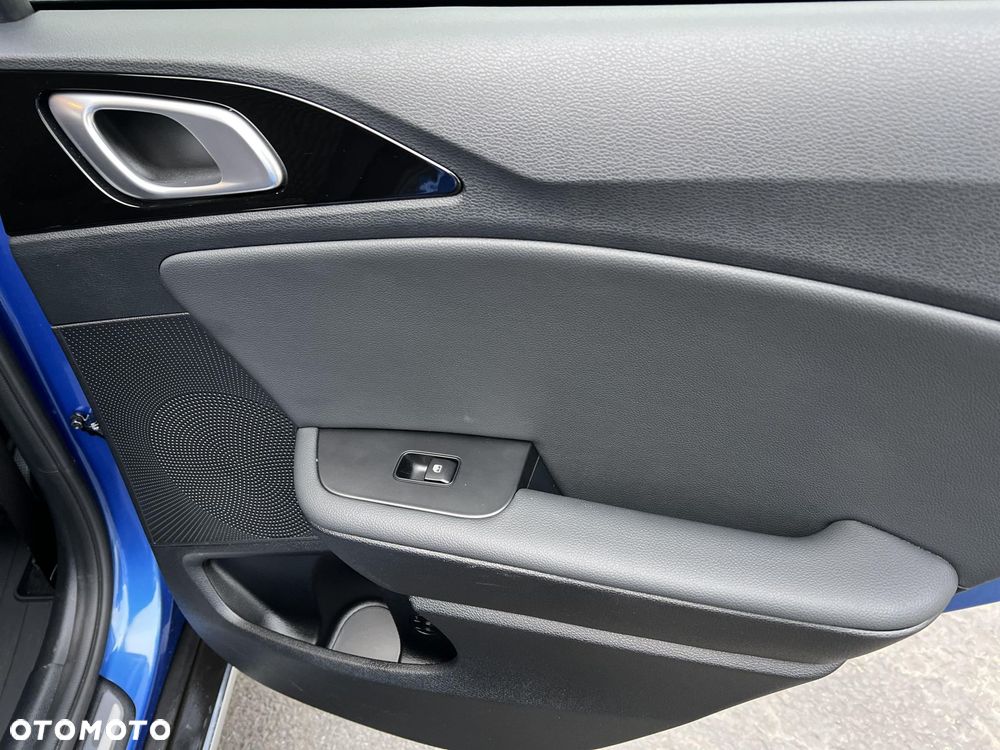 Kia XCeed 1.5 T-GDI Business Line DCT - 21