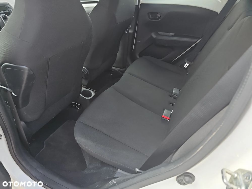 Toyota Aygo - 24