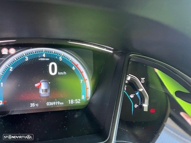 Honda Civic 1.0 i-VTEC Elegance CVT Navi - 10