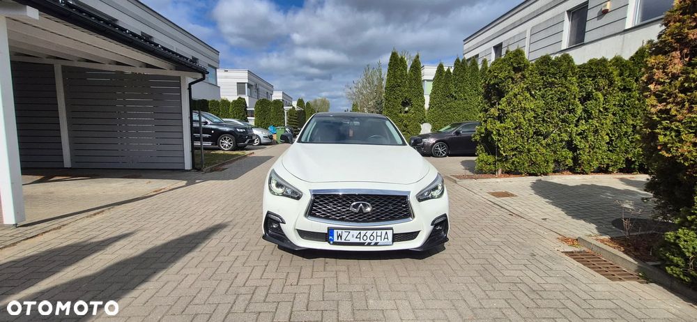 Infiniti Q50 - 31