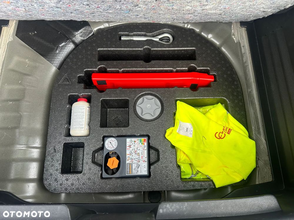 Nissan Juke 1.2 DIG-T N-Connecta - 24