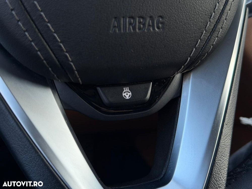 BMW Seria 7 750i xDrive - 10