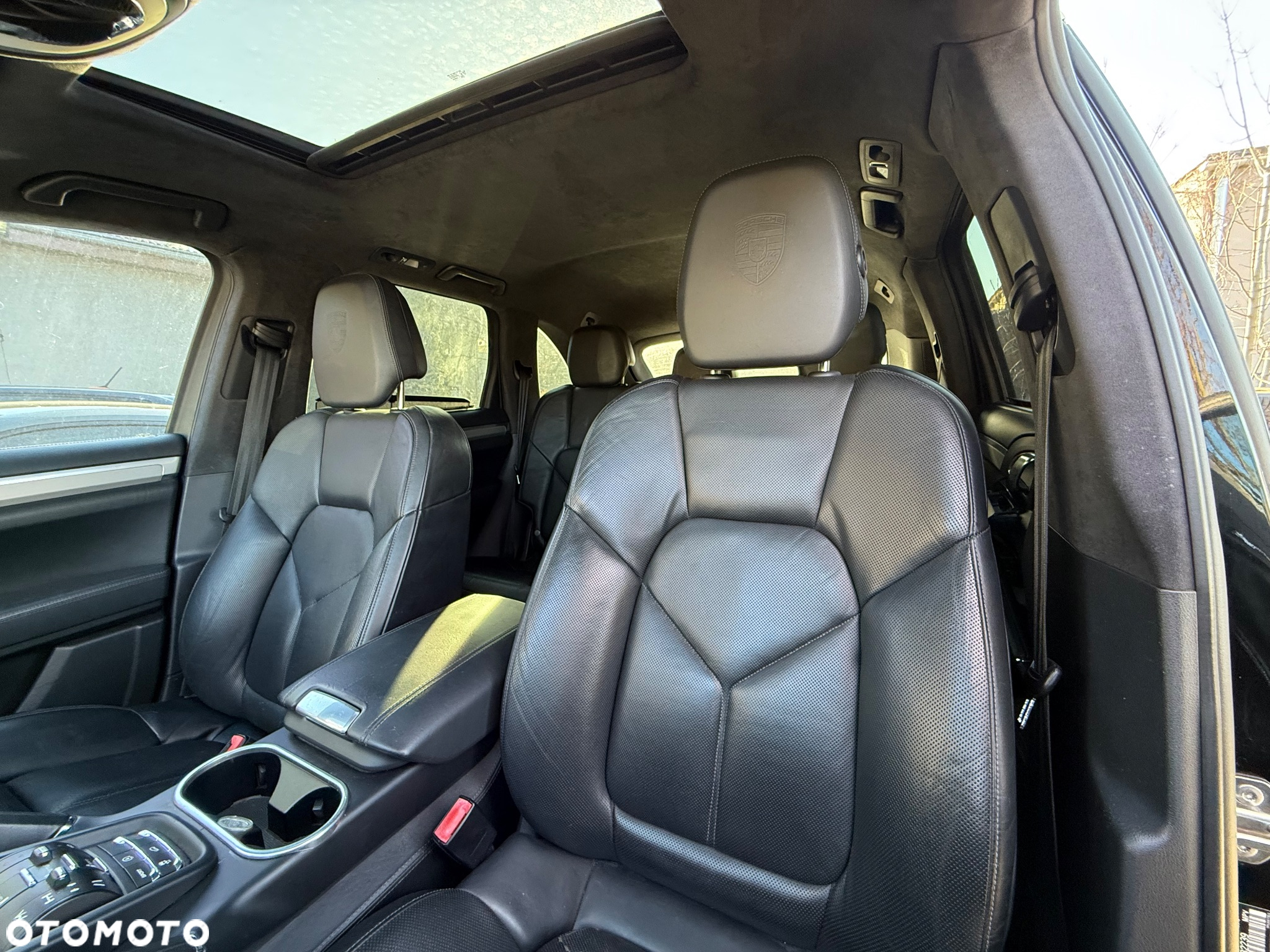 Porsche Cayenne Turbo - 12