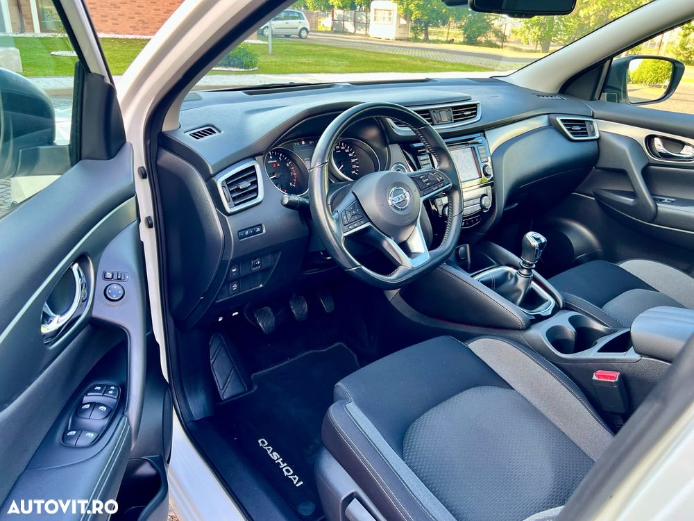 Nissan Qashqai 1.3 DIG-T ACENTA - 5