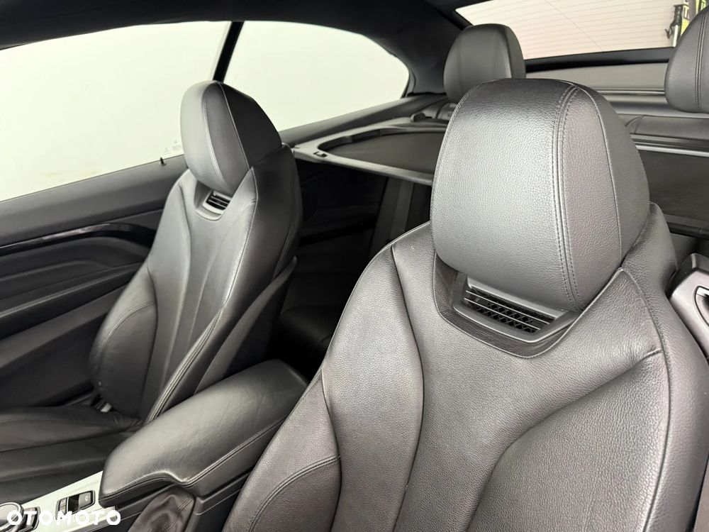 BMW Seria 4 420d Sport-Aut Sport Line - 31