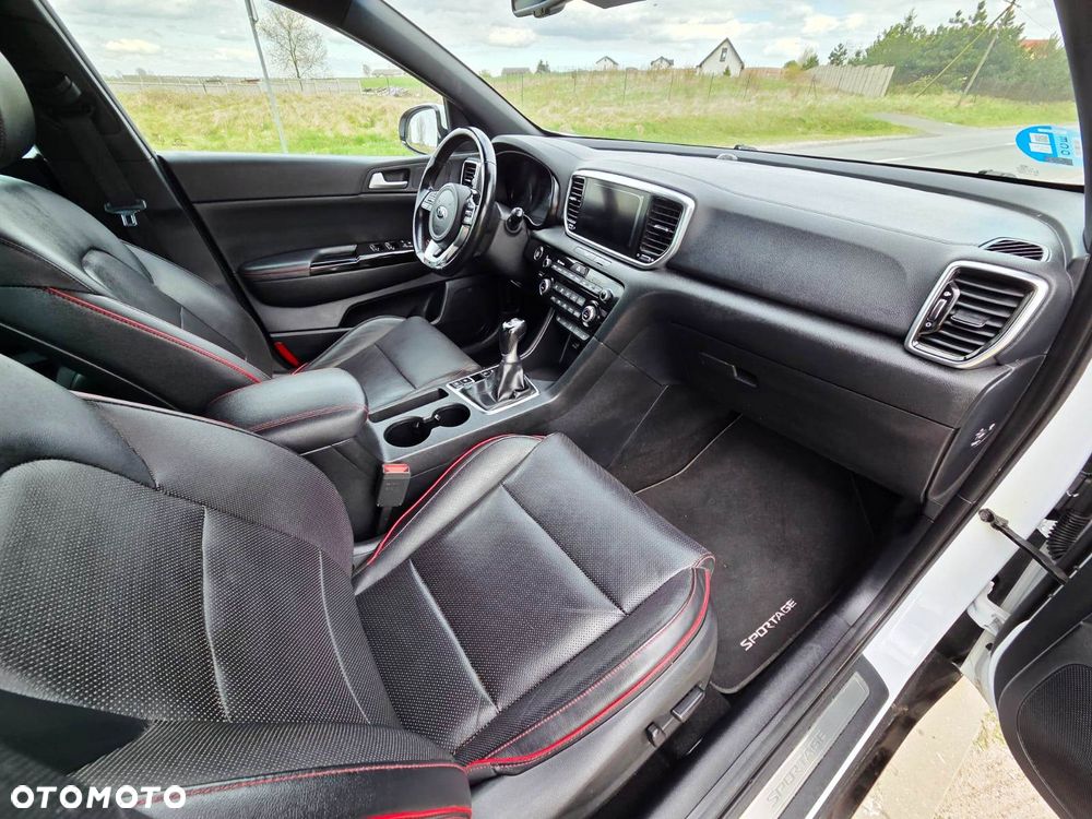 Kia Sportage 1.6 CRDI AWD Eco-Dynamics+ (48V M-H) GT LINE - 17