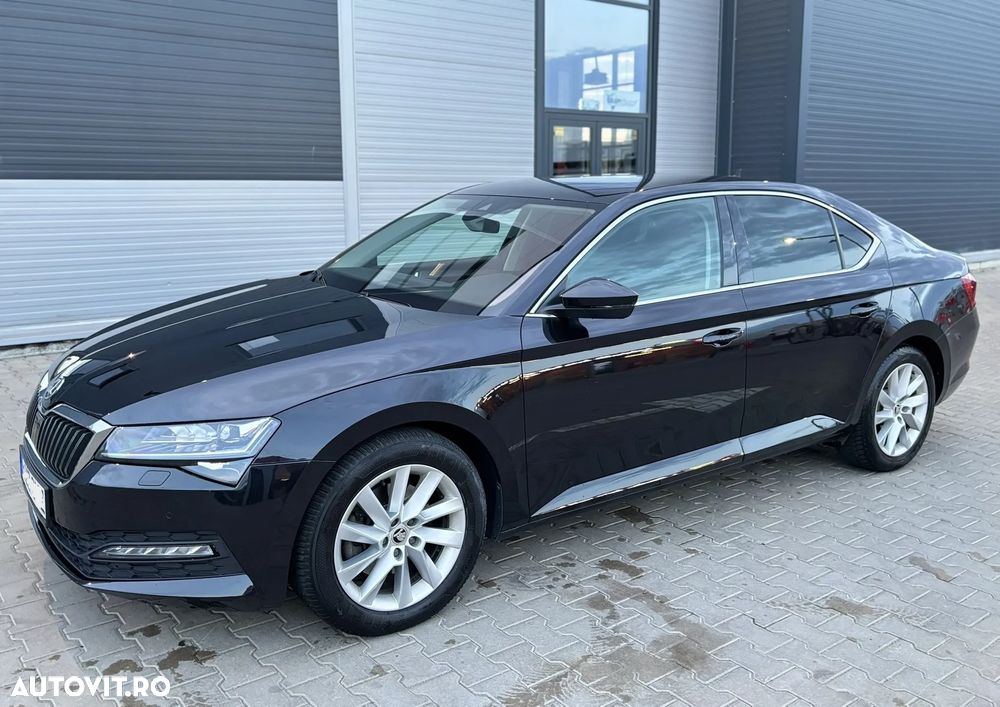 Skoda Superb 2.0 TDI DSG Ambition - 31