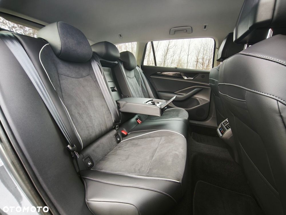 Volkswagen Passat - 9