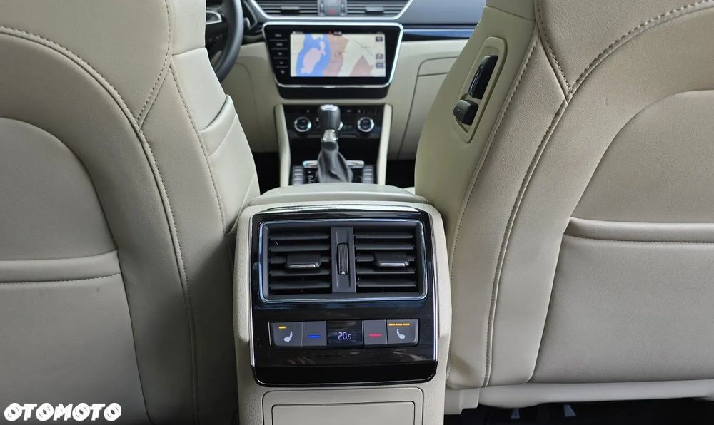 Skoda Superb - 20