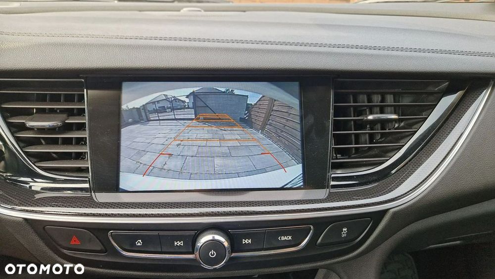 Opel Insignia - 27