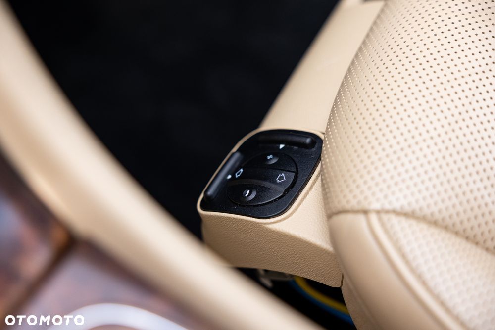 Mercedes-Benz CLS 500 7G-TRONIC - 35