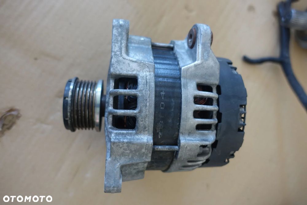 ALTERNATOR MERCEDES W176 W246 1,5 CDI A0009063822 - 1