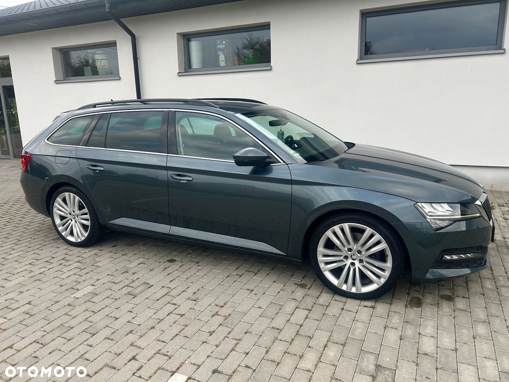 Skoda Superb 2.0 TDI DSG Ambition - 14