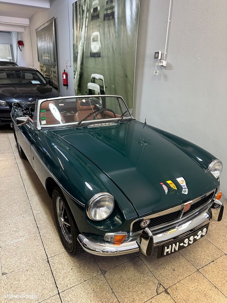 MG MGB - 19