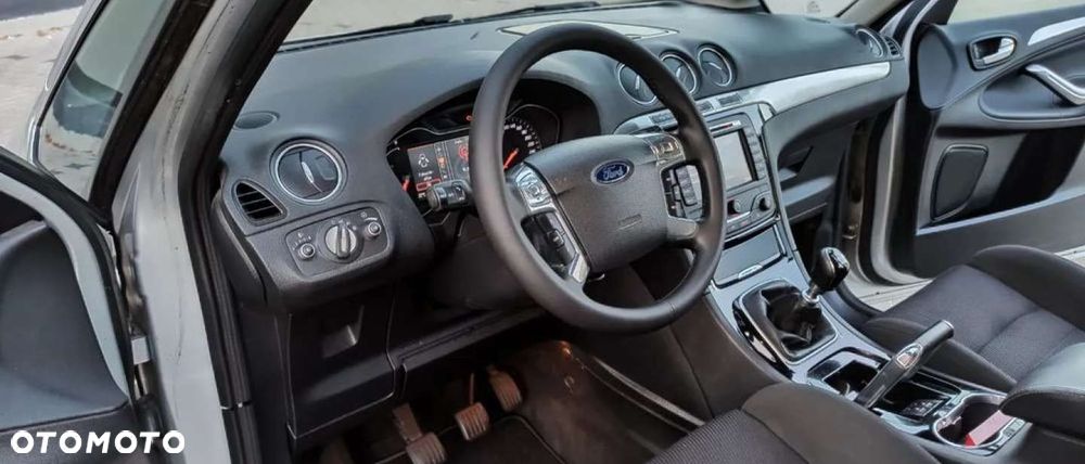 Ford S-Max 2.2 TDCi DPF Titanium - 8