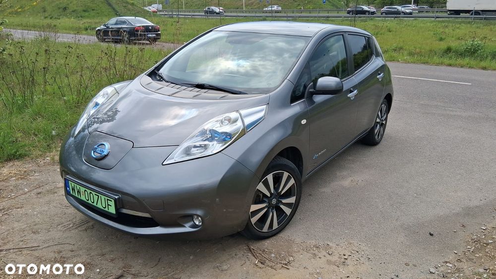 Nissan Leaf 24kWh Acenta - 1