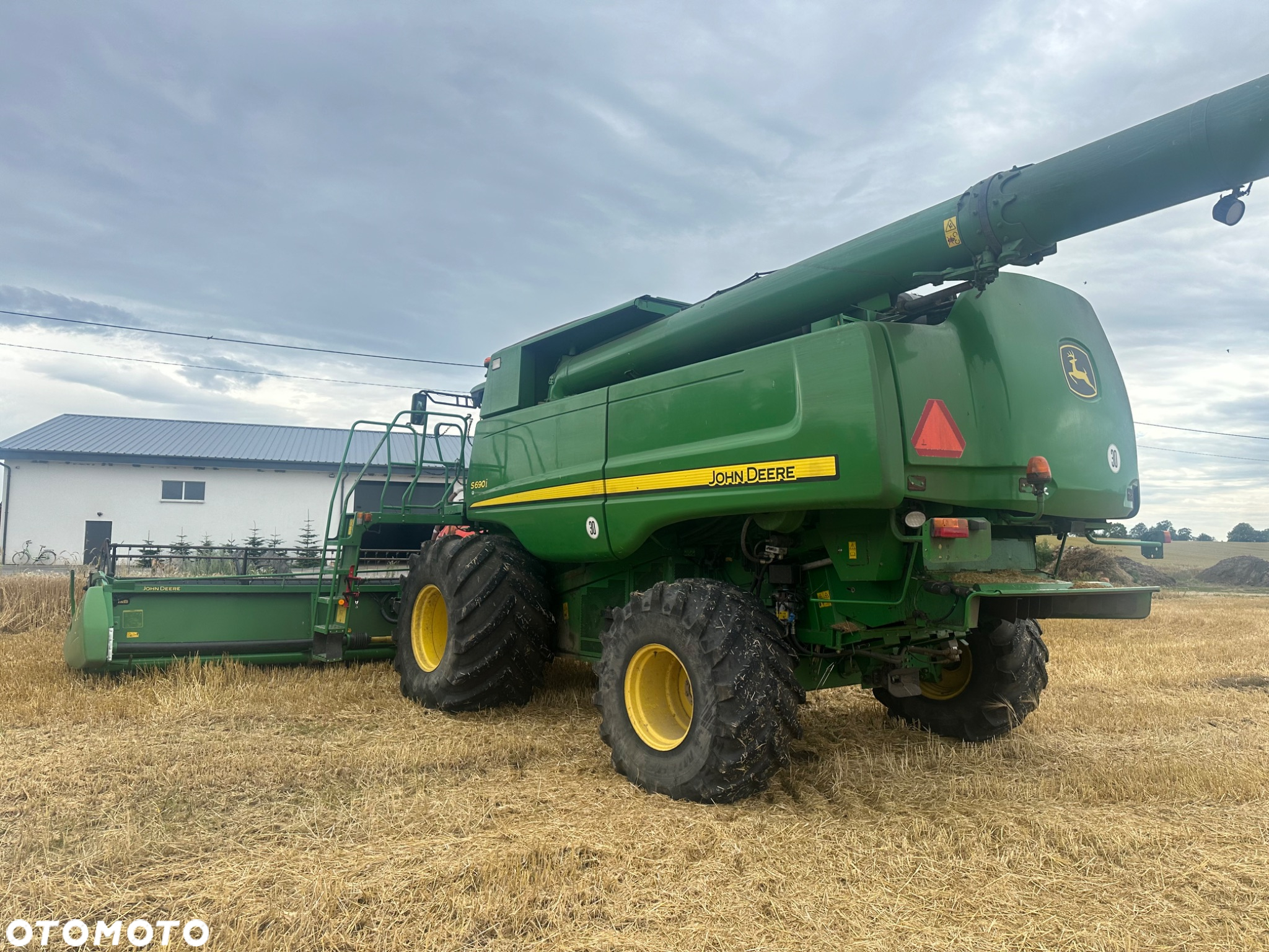 John Deere S690i - 3