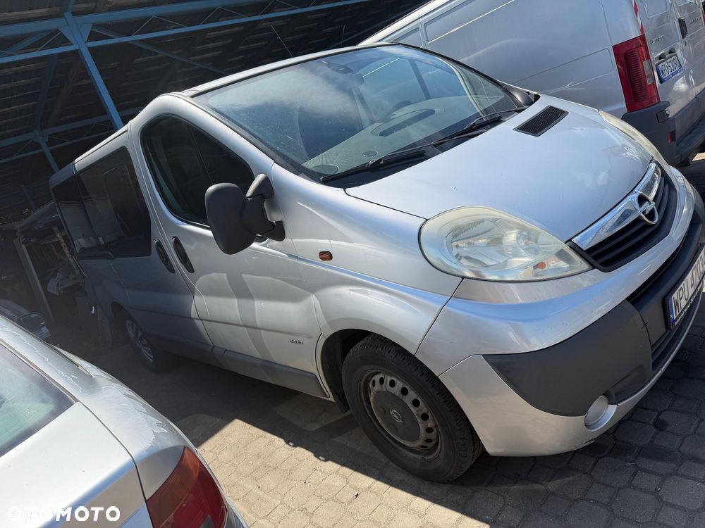 Opel Vivaro - 2