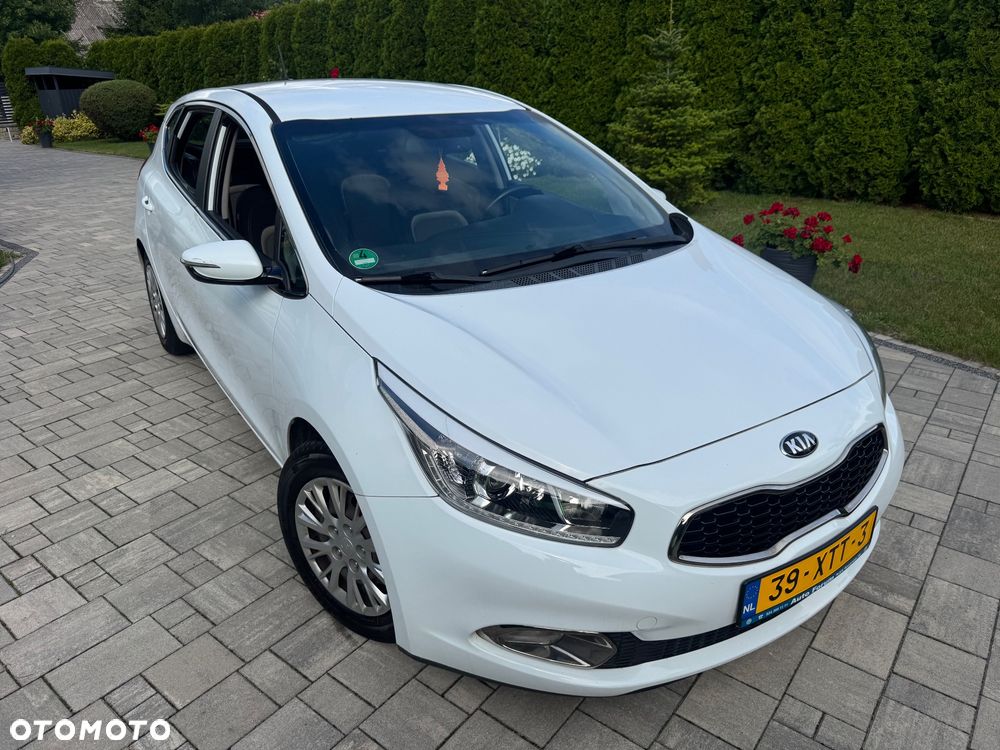 Kia Ceed 1.6 GDI Platinum Edition - 2