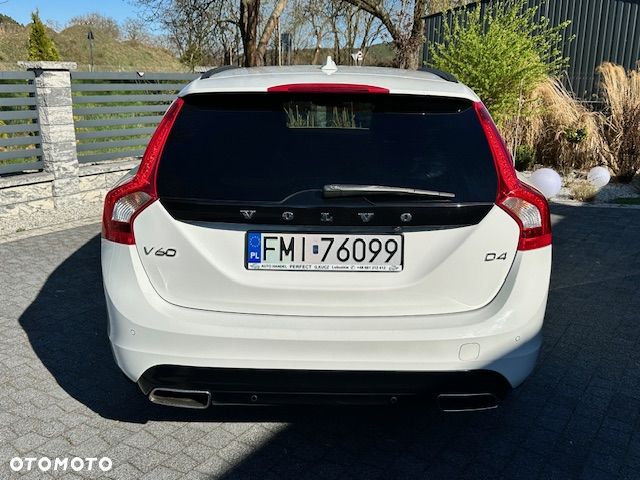 Volvo V60 D4 Geartronic Summum - 5