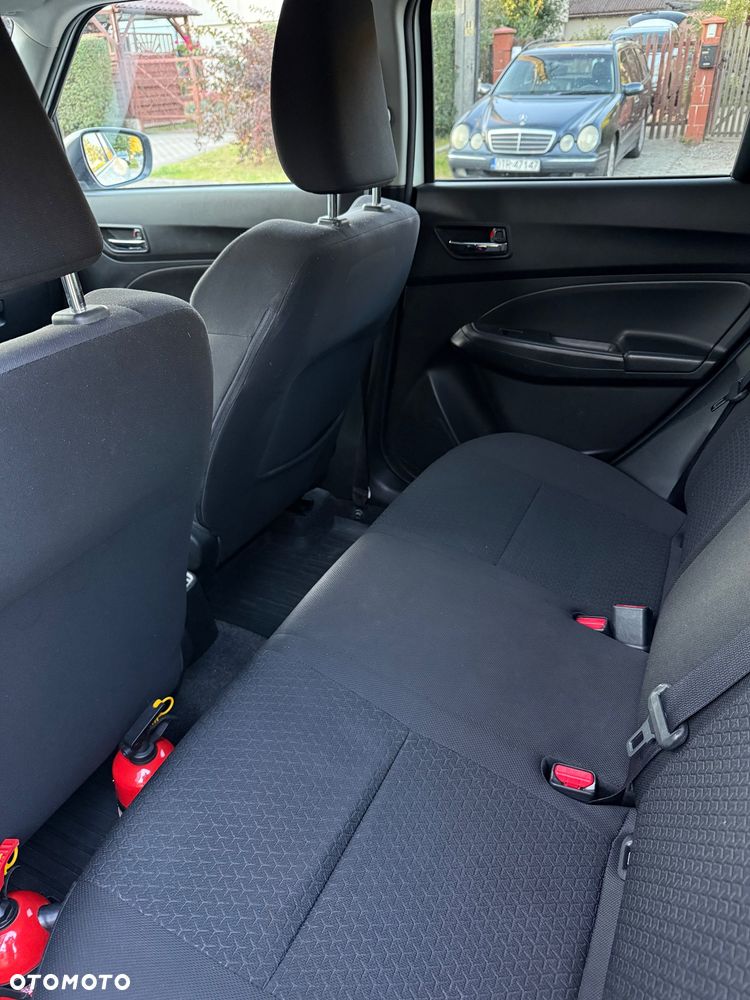 Suzuki Swift - 9
