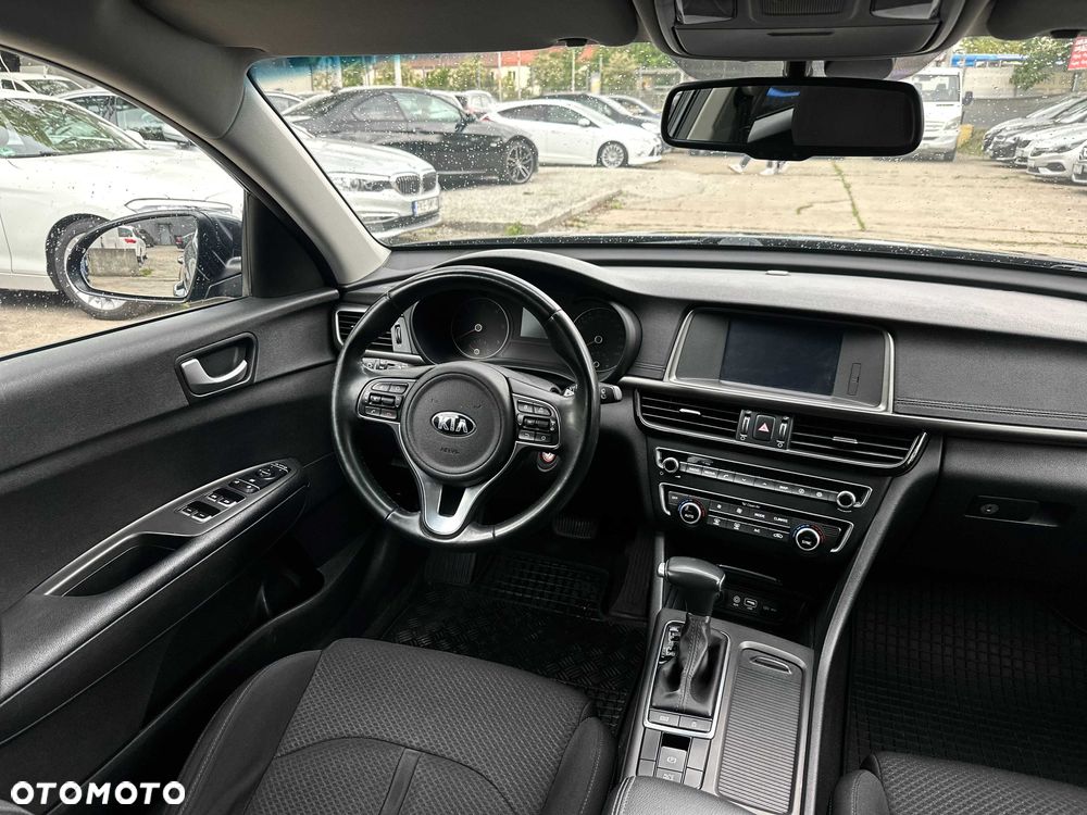 Kia Optima - 6