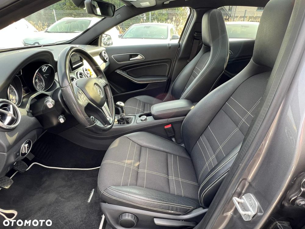 Mercedes-Benz GLA 200 (CDI) d AMG Line - 14